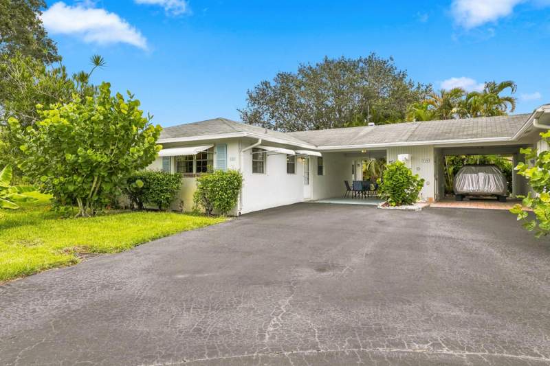 2 bedroom Condominium at 435 Bluebird Lane, Country Manors Condo, Delray Beach — photo 3