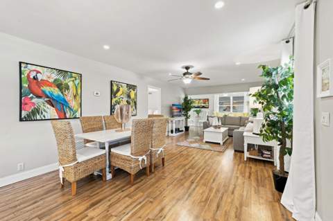 435 Bluebird Lane, Delray Beach FL - photo 8 of 31