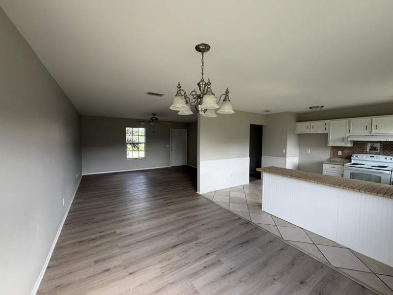 3 bedroom Single Family Residence at 2931 SW Birtle Court, Port St Lucie Section 41, Port St. Lucie — photo 4