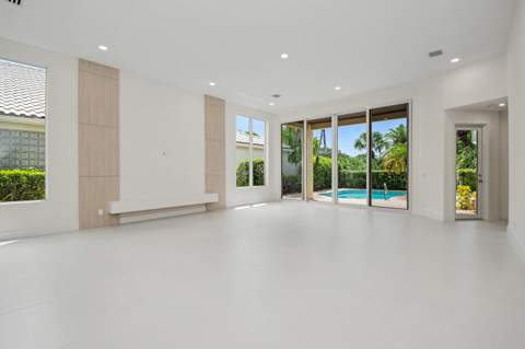 16053 Villa Vizcaya Place, Delray Beach FL - photo 8 of 45