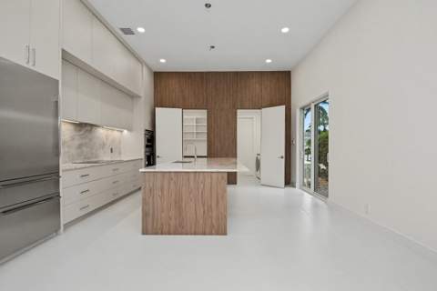 16053 Villa Vizcaya Place, Delray Beach FL - photo 16 of 45