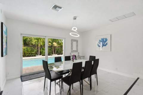 1243 Garfield Street, Hollywood FL - photo 8 of 25