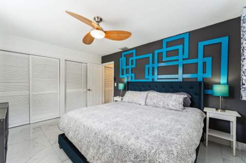 1243 Garfield Street, Hollywood FL - photo 12 of 25