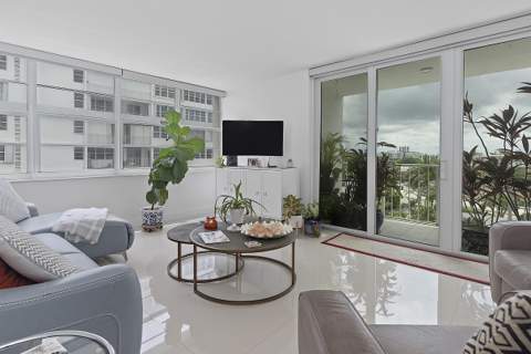 1170 N Federal Highway #612, Fort Lauderdale FL - photo 9 of 33