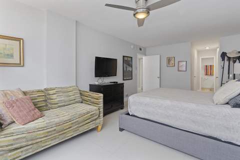 1170 N Federal Highway #612, Fort Lauderdale FL - photo 17 of 33