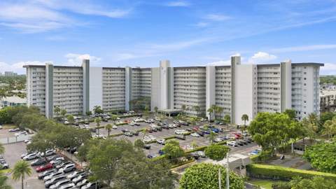 801 S Federal Highway #908, Pompano Beach FL - photo 17 of 26