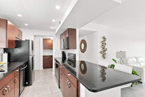 801 S Federal Highway #908, Pompano Beach FL - photo 6 of 26