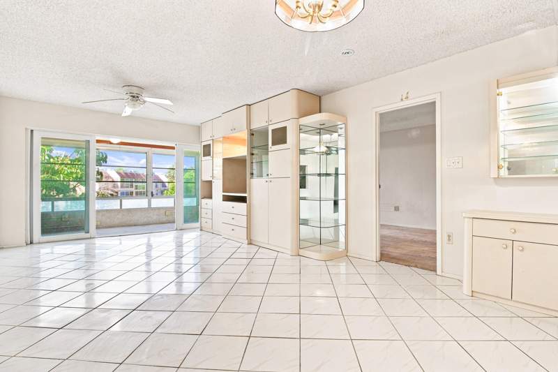 1 bedroom Condominium at 8321 Sands Point Boulevard #D305, Sands Point Condominium I, Tamarac — photo 4