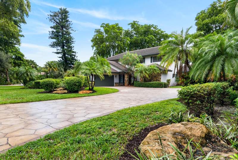 5 bedroom Single Family Residence at 7100 E Cypresshead Drive, Cypress Head, Parkland — photo 5