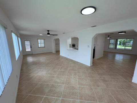 4734 NW 49th Court, Tamarac FL - photo 10 of 32