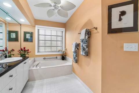 5260 Fairway Woods Drive #3911, Delray Beach FL - photo 17 of 55