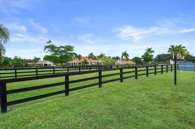 6 bedroom Single Family Residence at 5625 140th Avenue, Sun Glade Estates, Wellington — photo 2