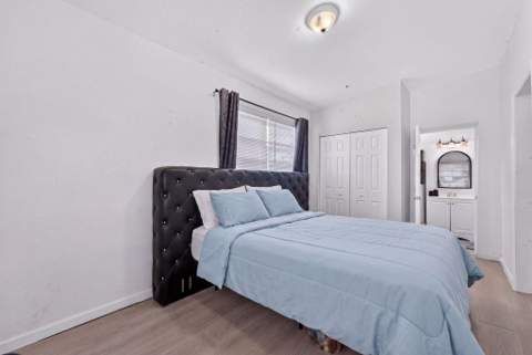 910 NW 17th Avenue, Fort Lauderdale FL - photo 17 of 26