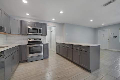 1060 NW 49th Court, Deerfield Beach FL - photo 12 of 41