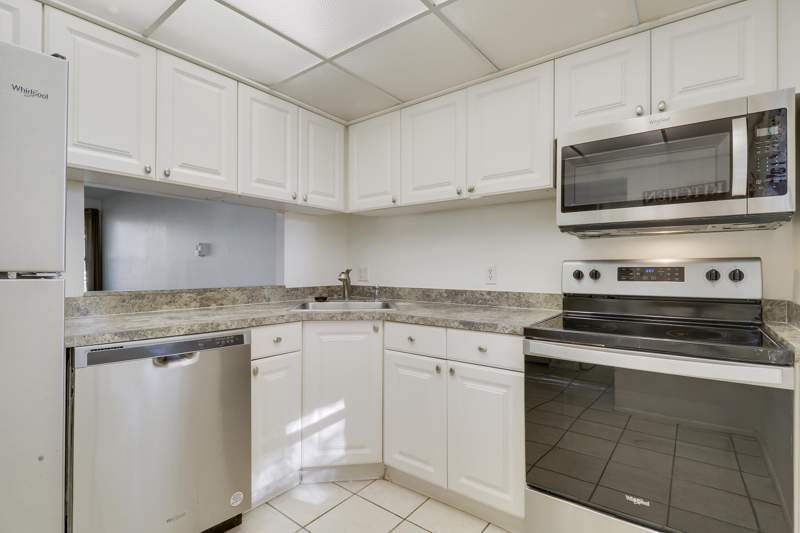 1 bedroom Villa at 12008 Poinciana Boulevard #108, Greenway Village South Condo 4, Royal Palm Beach — photo 4