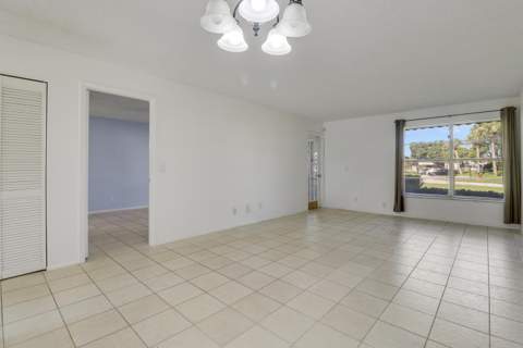 12008 Poinciana Boulevard #108, Royal Palm Beach FL - photo 12 of 35