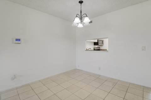 12008 Poinciana Boulevard #108, Royal Palm Beach FL - photo 9 of 35