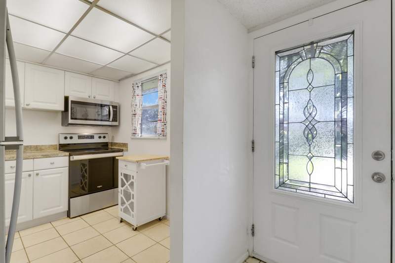 1 bedroom Villa at 12008 Poinciana Boulevard #108, Greenway Village South Condo 4, Royal Palm Beach — photo 3
