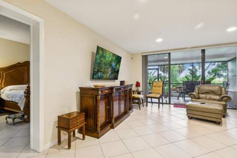 4788 Esedra Court, Lake Worth FL - photo 11 of 46