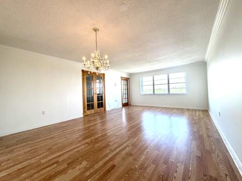 1502 S Lakeside Drive ##401, Lake Worth Beach FL - photo 12 of 41