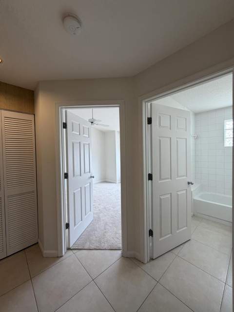 302 Muirfield Court, Jupiter FL - photo 7 of 14