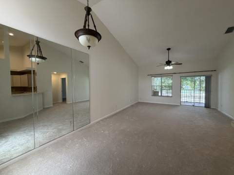 302 Muirfield Court, Jupiter FL - photo 6 of 14