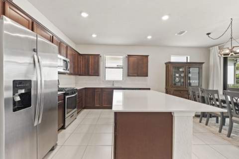 535 SE Villandry Way, Port St. Lucie FL - photo 9 of 29