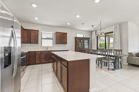 535 SE Villandry Way, Port St. Lucie FL - photo 8 of 29