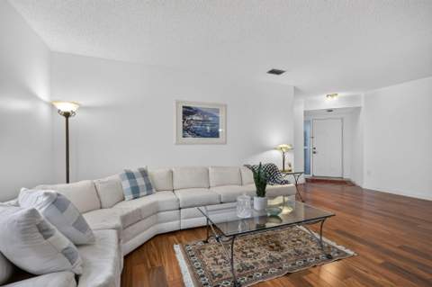 5135 Floria Drive #G, Boynton Beach FL - photo 7 of 53