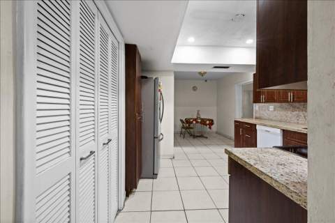 8407 NW 25th Court, Sunrise FL - photo 12 of 30