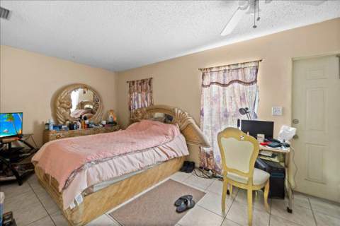 8407 NW 25th Court, Sunrise FL - photo 22 of 30