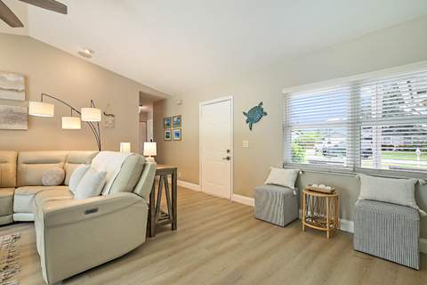 1103 NW 11th Street, Boynton Beach FL - photo 7 of 56