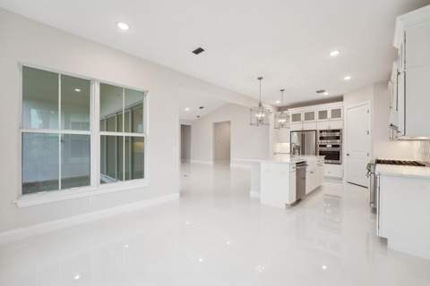 10169 NW Field Flower Trail #226, Port St. Lucie FL - photo 13 of 33