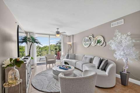 700 E Boynton Beach Boulevard #410, home for sale in Boynton Beach 33435
