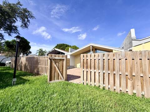 1720 NW 73rd Avenue, Plantation FL - photo 10 of 57