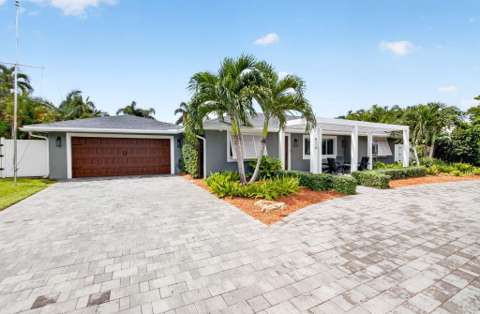 916 SW 36Th Court, home for sale in Boynton Beach 33435