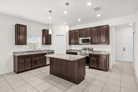3232 SE Quay Street, Port St. Lucie FL - photo 11 of 44