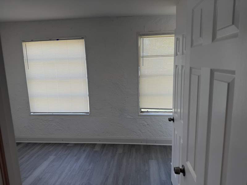 2 bedroom Single Family Residence at 326 N 14th Street, Woodmount Subdivision, Fort Pierce — photo 2