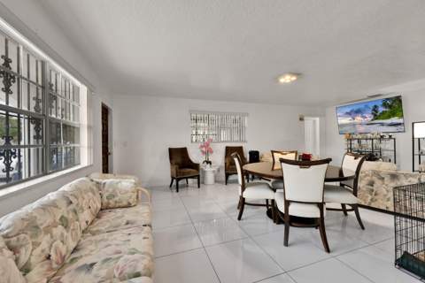 406 SW 15th Terrace, Delray Beach FL - photo 9 of 29
