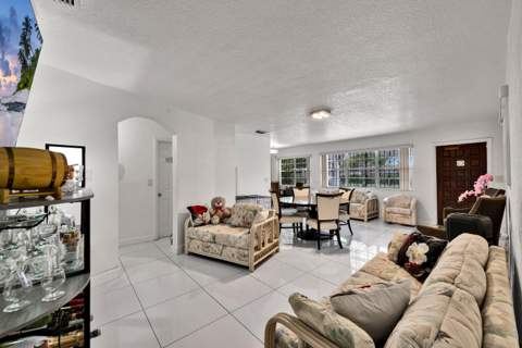 406 SW 15th Terrace, Delray Beach FL - photo 13 of 29