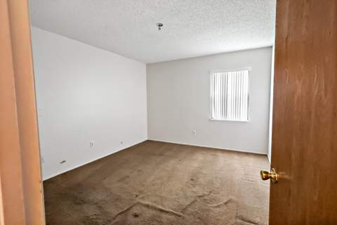 878 SW McComb Avenue, Port St. Lucie FL - photo 13 of 20