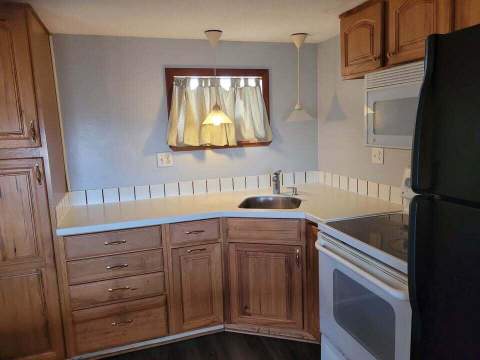 8364 SE Sandy Lane, Hobe Sound FL - photo 8 of 19