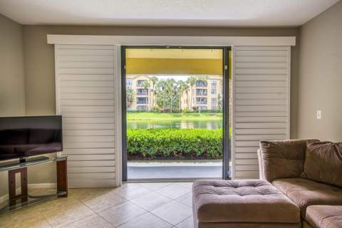 800 Uno Lago Drive #105, Juno Beach FL - photo 9 of 34