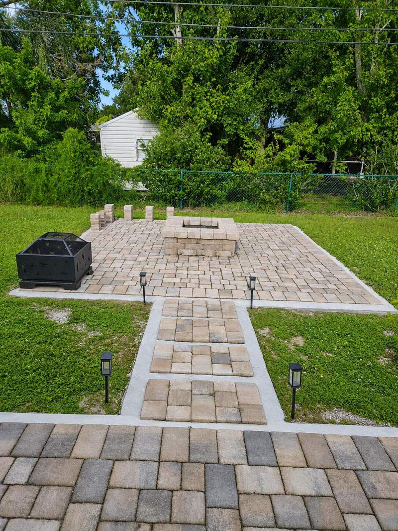 4 bedroom Single Family Residence at 1017 SW Longfellow Road, Port St Lucie Section 12, Port St. Lucie — photo 4