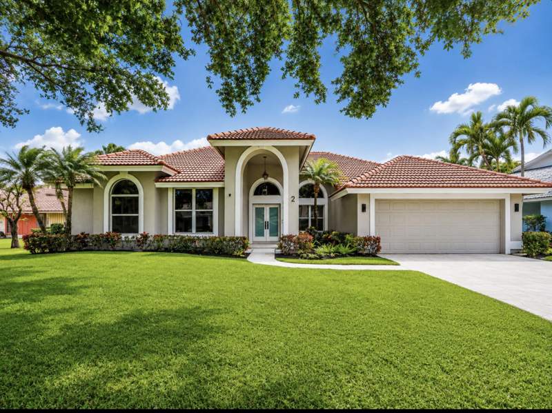 4 bedroom Single Family Residence at 2 Old Fence Road, PGA Resort Community 2, Palm Beach Gardens — photo 2