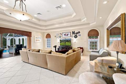 4903 Woodlands Boulevard, Tamarac FL - photo 13 of 68