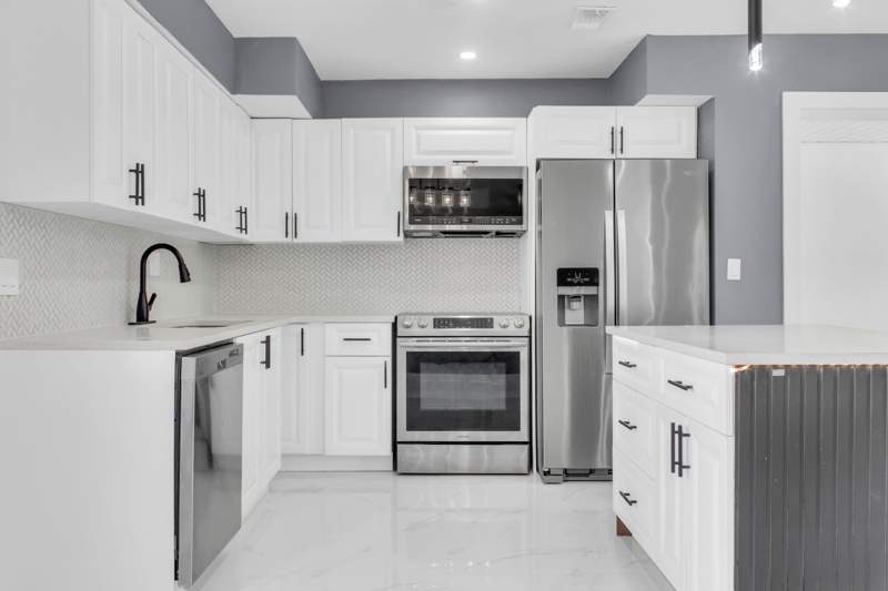 4 bedroom Single Family Residence at 915 SW 3rd Street, Bellamy Heights Boynton, Boynton Beach — photo 3