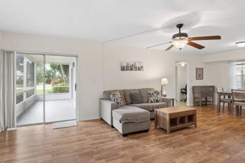 5570 Tamberlane Circle #130, Palm Beach Gardens FL - photo 19 of 24