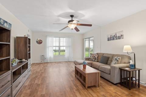 5570 Tamberlane Circle #130, Palm Beach Gardens FL - photo 7 of 24