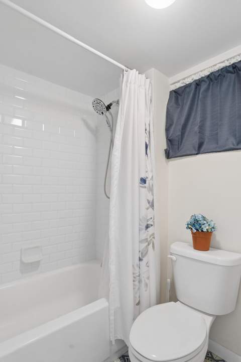 5570 Tamberlane Circle #130, Palm Beach Gardens FL - photo 17 of 24
